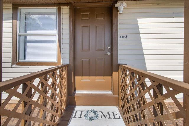 402 E MAIN STREET, Dundee, FL 33838