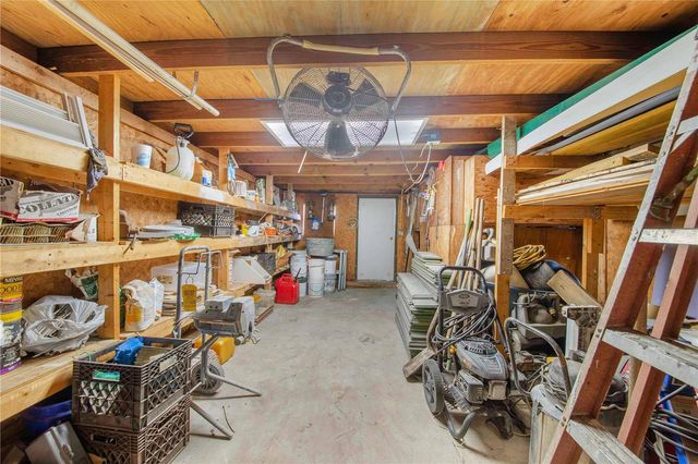 402 E MAIN STREET, Dundee, FL 33838