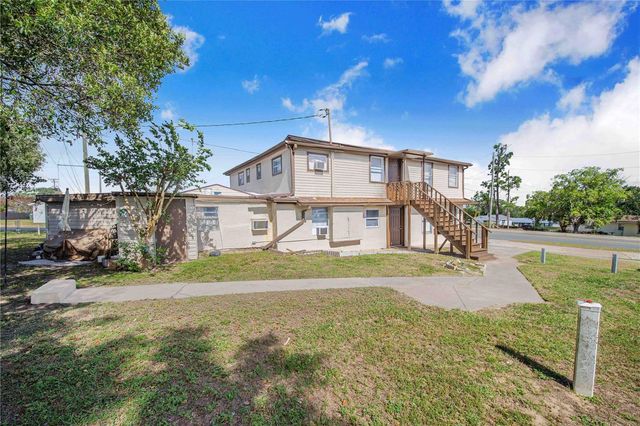 402 E MAIN STREET, Dundee, FL 33838