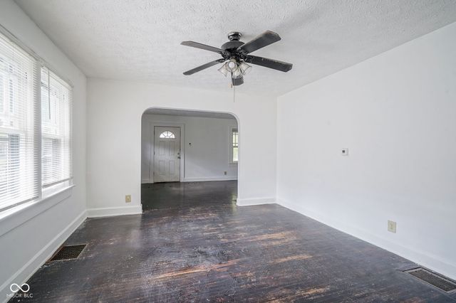 925 N Chester Avenue, Indianapolis, IN 46201