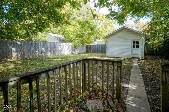 925 N Chester Avenue, Indianapolis, IN 46201