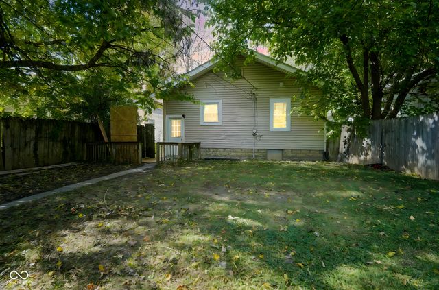 925 N Chester Avenue, Indianapolis, IN 46201