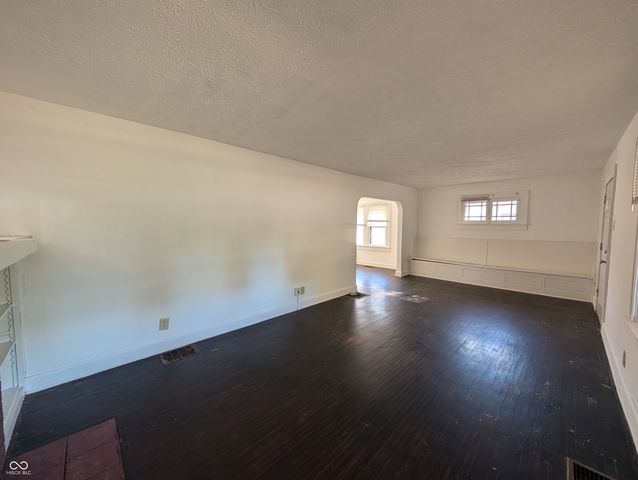 925 N Chester Avenue, Indianapolis, IN 46201