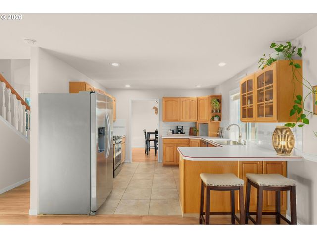1593 Sw 213TH Ave, Beaverton, OR 97003