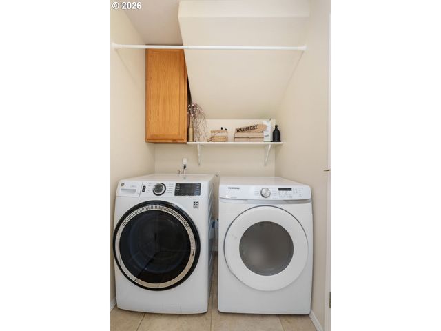 1593 Sw 213TH Ave, Beaverton, OR 97003