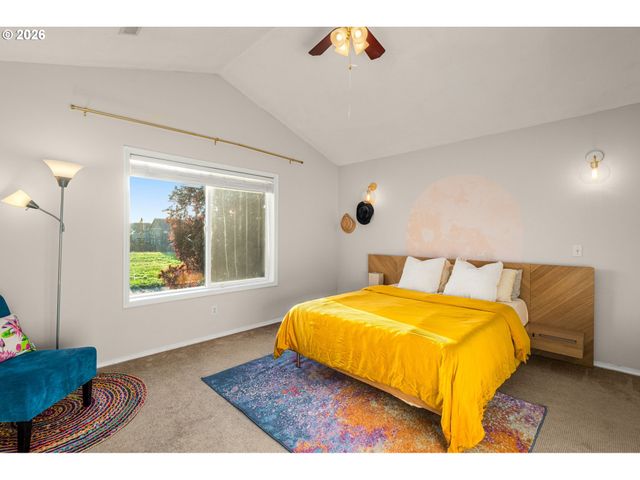 1593 Sw 213TH Ave, Beaverton, OR 97003