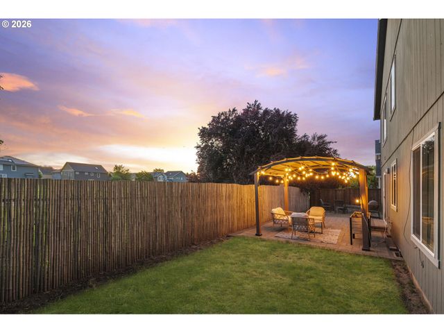 1593 Sw 213TH Ave, Beaverton, OR 97003