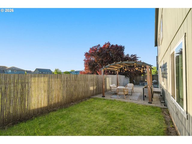 1593 Sw 213TH Ave, Beaverton, OR 97003
