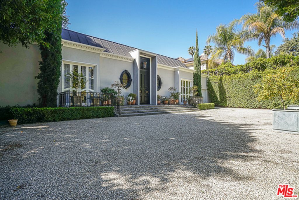 517 N Rodeo Drive, Beverly Hills, CA 90210 — exterior