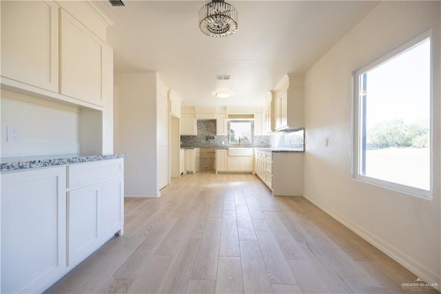 2110 Mexico Avenue, Weslaco, TX 78596