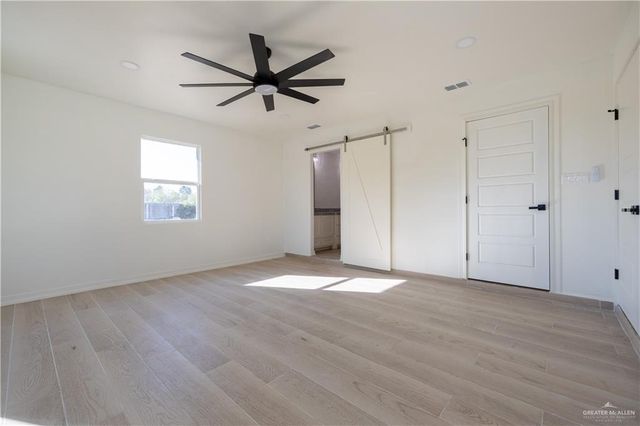 2110 Mexico Avenue, Weslaco, TX 78596