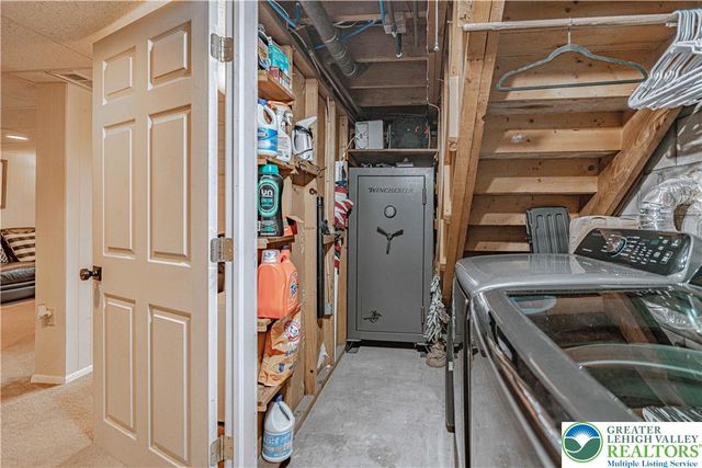 1076 West Tioga Street, Allentown City, PA 18103