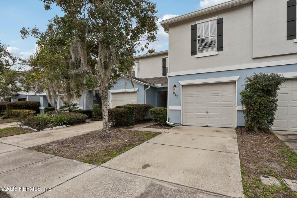 827 BLACK CHERRY Drive S, St. Johns, FL 32259