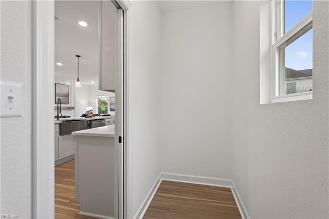 2669 Eagles Lake RD, Virginia Beach, VA 23456