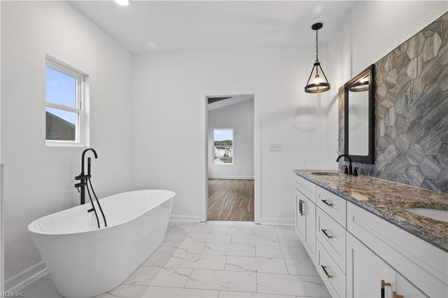 2669 Eagles Lake RD, Virginia Beach, VA 23456