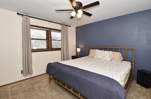 631 Hialeah DRIVE, Racine, WI 53402