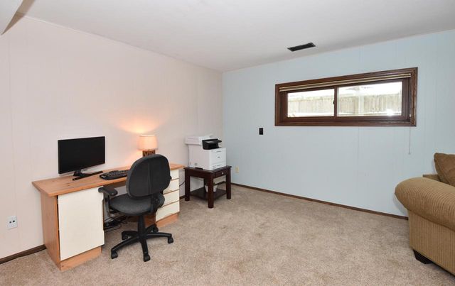 631 Hialeah DRIVE, Racine, WI 53402