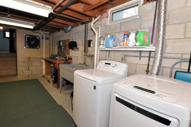 631 Hialeah DRIVE, Racine, WI 53402