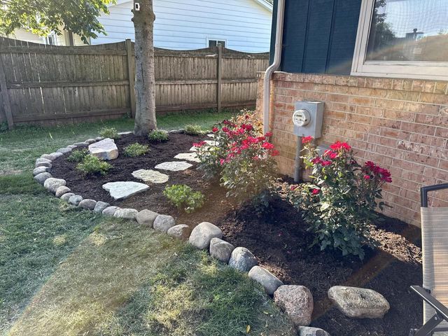 631 Hialeah DRIVE, Racine, WI 53402