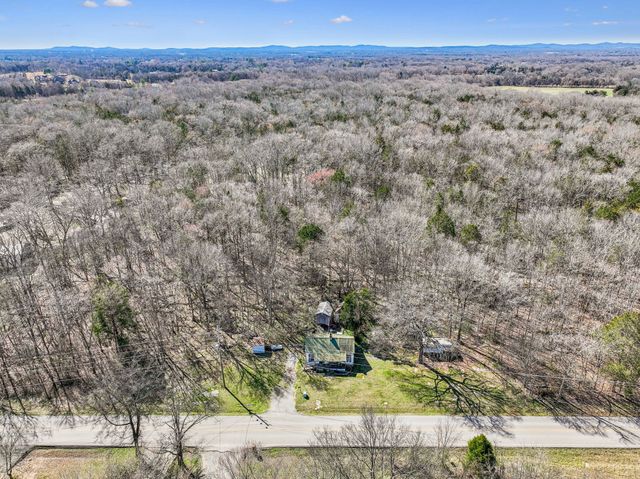 4025 Leanna Rd, Murfreesboro, TN 37129