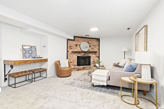 1055 N 200 E, Orem, UT 84057