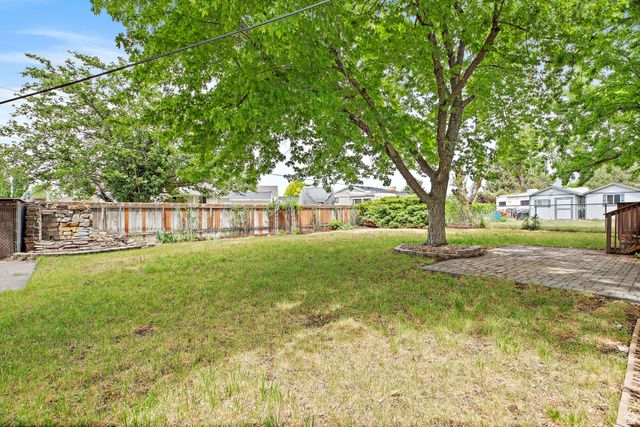 1055 N 200 E, Orem, UT 84057