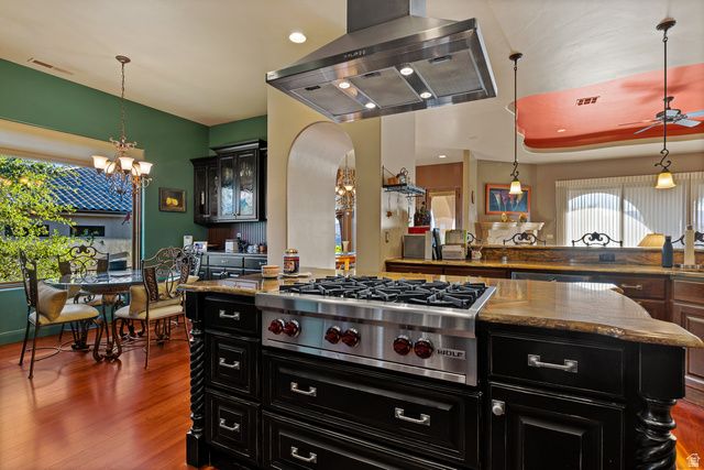 1941 N CASCADE CANYON DR, St. George, UT 84770