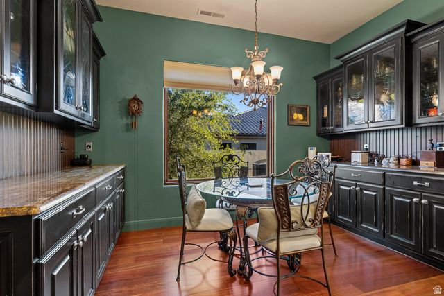 1941 N CASCADE CANYON DR, St. George, UT 84770