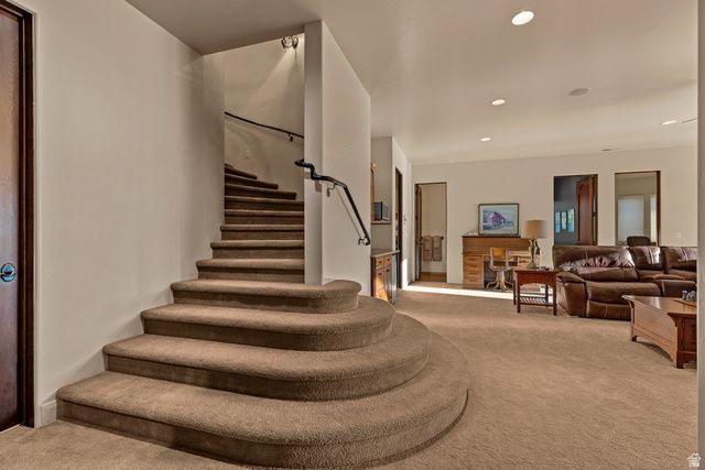 1941 N CASCADE CANYON DR, St. George, UT 84770