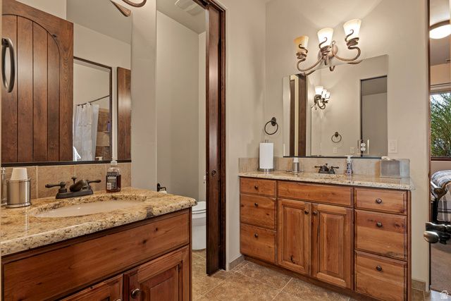 1941 N CASCADE CANYON DR, St. George, UT 84770