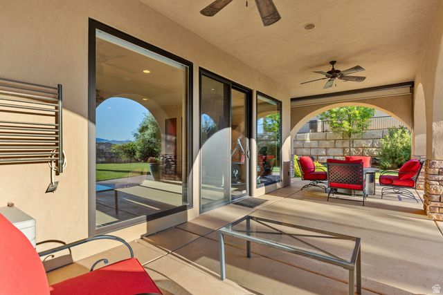 1941 N CASCADE CANYON DR, St. George, UT 84770