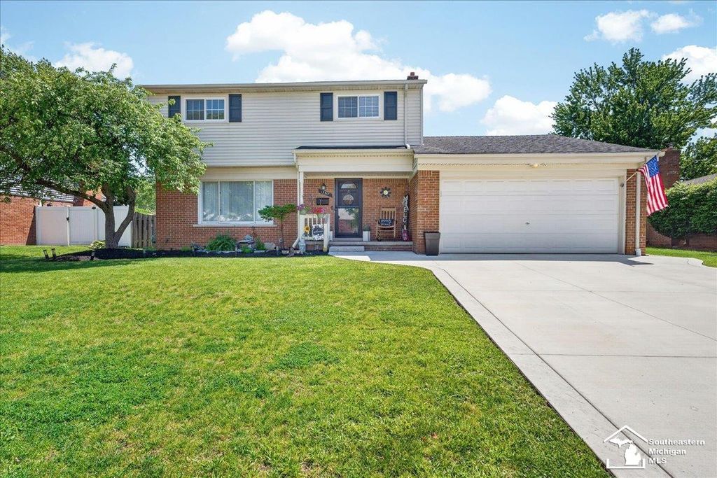 15517 Susan Street, Southgate, MI 48195