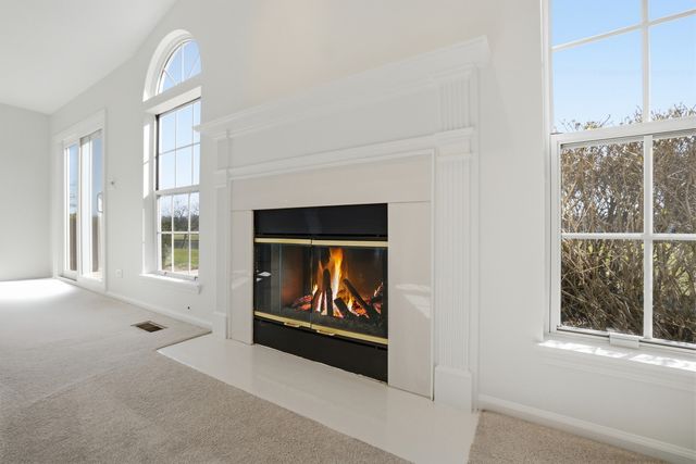 1447 Club Drive A, Glendale Heights, IL 60139