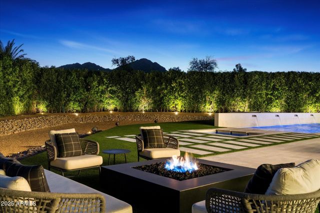 5517 N 68TH Place, Paradise Valley, AZ 85253