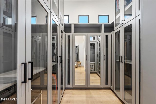 5517 N 68TH Place, Paradise Valley, AZ 85253