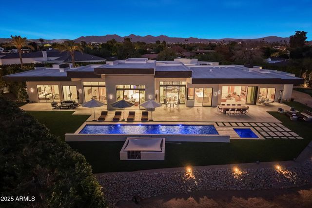 5517 N 68TH Place, Paradise Valley, AZ 85253