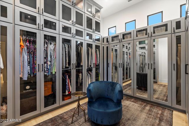 5517 N 68TH Place, Paradise Valley, AZ 85253