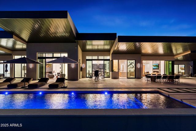 5517 N 68TH Place, Paradise Valley, AZ 85253