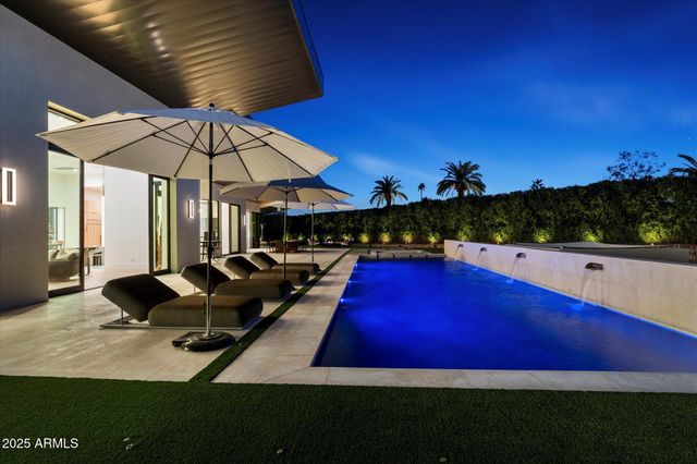 5517 N 68TH Place, Paradise Valley, AZ 85253