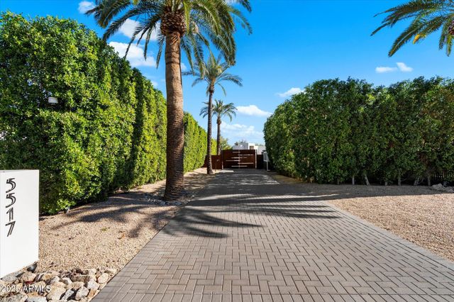 5517 N 68TH Place, Paradise Valley, AZ 85253