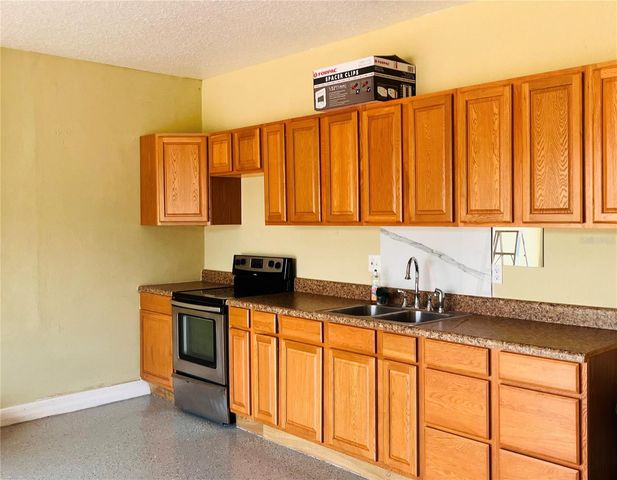 1221 DUMAINE AVENUE, Port Orange, FL 32129