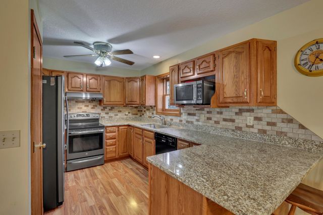 965 Nadine Drive, Heath, OH 43056