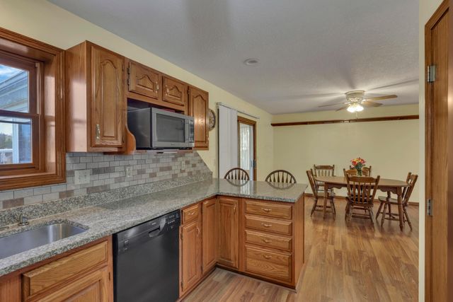 965 Nadine Drive, Heath, OH 43056