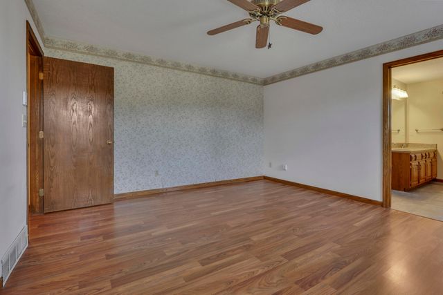 965 Nadine Drive, Heath, OH 43056