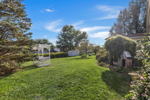 965 Nadine Drive, Heath, OH 43056