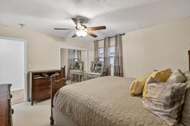 420 LEWIS BOULEVARD SE, St Petersburg, FL 33705