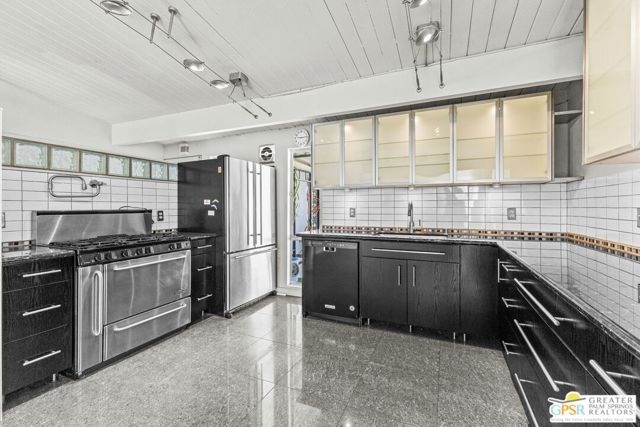 784 E Alexander Way, Palm Springs, CA 92262