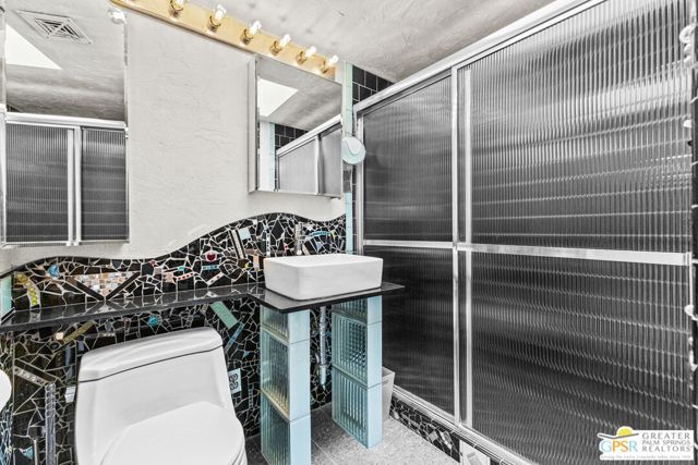 784 E Alexander Way, Palm Springs, CA 92262