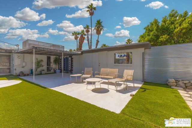 784 E Alexander Way, Palm Springs, CA 92262