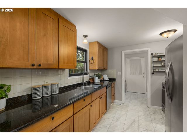 2915 Se 133RD Ave, Portland, OR 97236